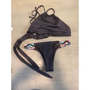 L Space Black Halter Wrap Bikini Set Itsy Bottoms Embroidered XS Small